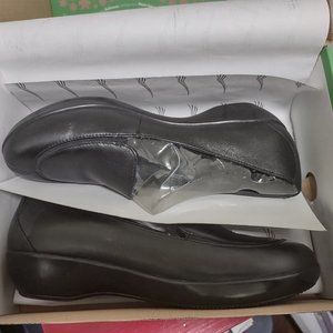 Dansko Debra Nappa Black leather Women's wedge heel shoe